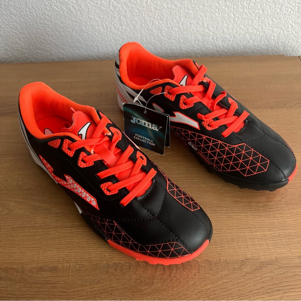 NWT Joma Toledo Indoor Turf Soccer Cleats 5.5